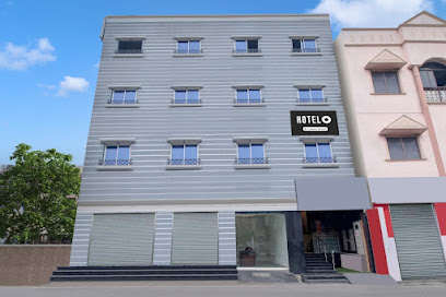 Hotel O Vijayawada Near Railway Station