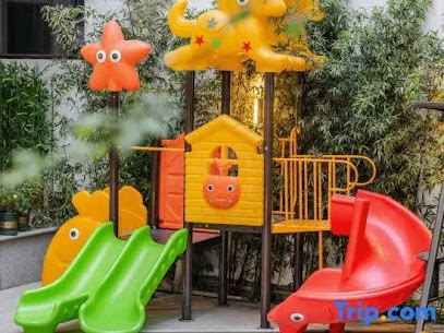 Beautiful crown Sea View Resort