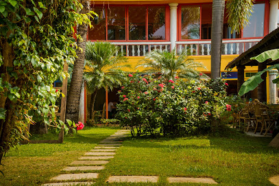 Papa Jolly Eco Resort - Near Morjim Beach
