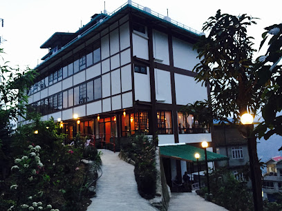 Hotel 100 Petals