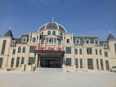 Wolong Lake Holiday Hotel