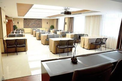 Yinxiang Jincheng Hotel