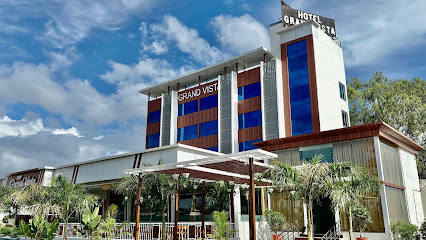 HOTEL GRAND VISTA