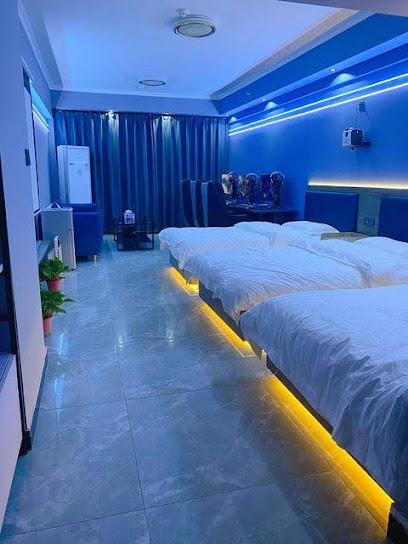 TOP Electro-sports Hotel