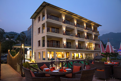 Divine Resort : Hotel in Rishikesh