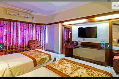 Pickurstay @ plr Grand