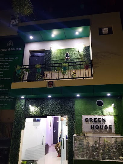 Greenhouse Homestay
