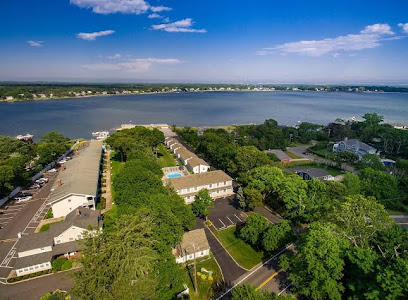 Colonial Shores Cottages