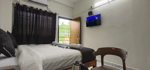 Signature stay