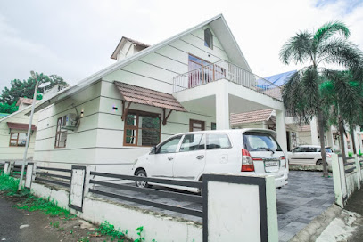 GREEN NEST POOL VILL @ Athirappilly