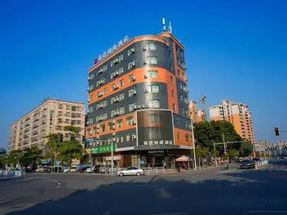 Fashion Hotel