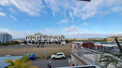 夏灣旅店（Summer Bay Inn）
