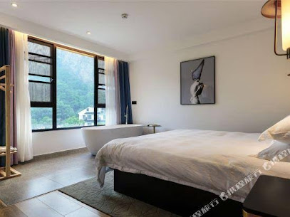 Huayu Shiguang Holiday Hostel