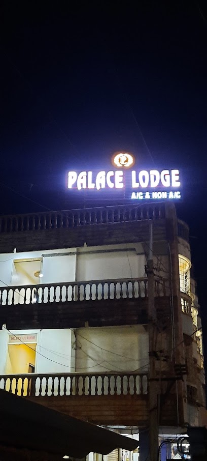 Palace Lodge