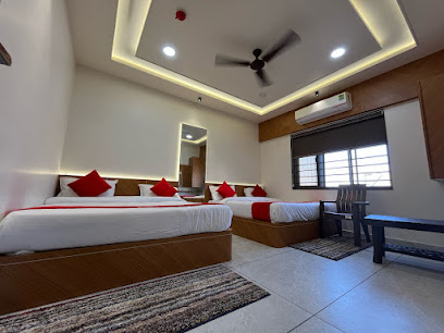 Hotel Somtirth