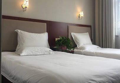 Lingchuan Dingxin Hotel
