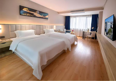 KELLY HOTEL