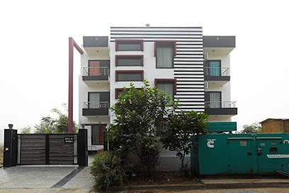 OYO Golf Stays Near Aravali Biodiversity Park