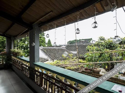 Blue House Hostel