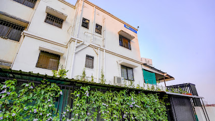 FabHotel Viva House - Hotel in Talegaon Dabhade, Pune