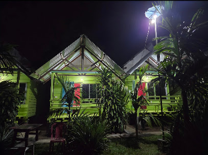 4 Season Stay Cum Lodge