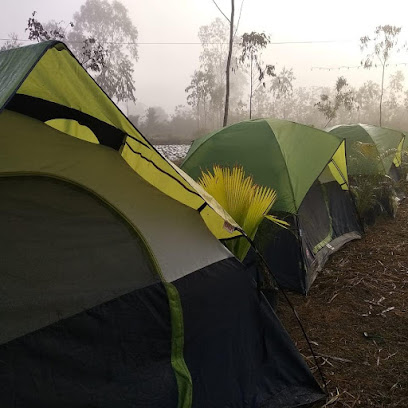 Jungle camping lambasingi