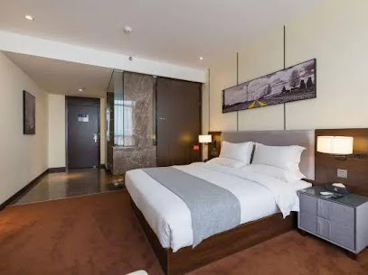 Harbor Hotel