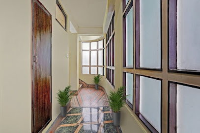 Hotel Siddhi Vinayak Regency,(Near MG MARG)