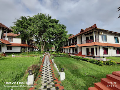 Doves Goldfieldd Lake Resort