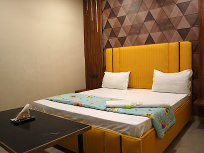 The Grand Royal Inn Hotel