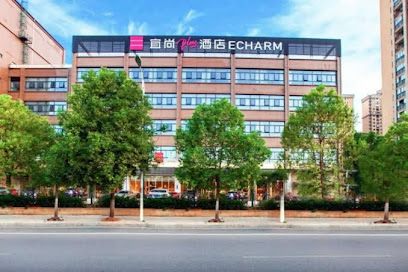 Echarm Plus Hotel