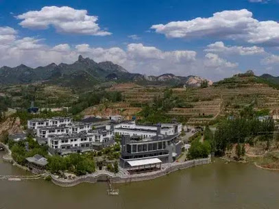 Wulian Yungu Xiang Ji Ju Hot Spring Resort