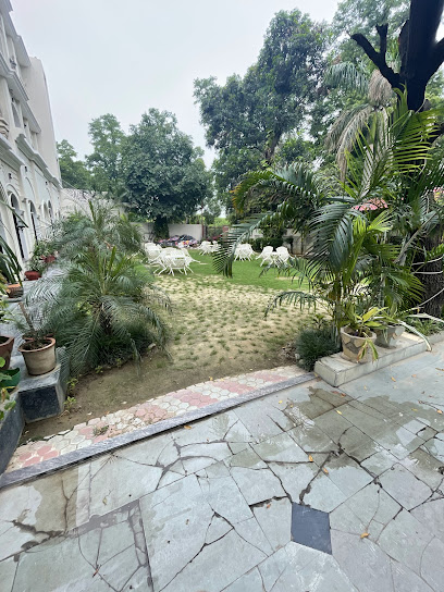 Hotel Pushap Palace
