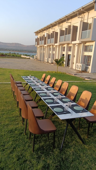 LAXMI'S PENINSULA RETREAT