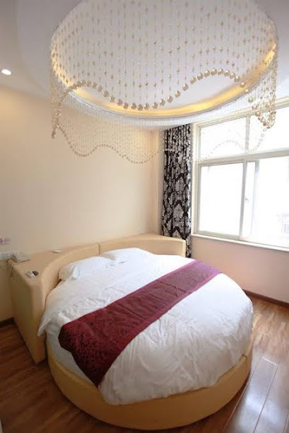 圆中方商务酒店