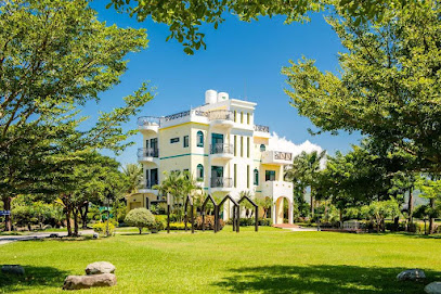 仲夏綠茵民宿 Summer Garden台東首選庭園民宿 / 國旅卡/特斯拉充電站/ 熱氣球嘉年華 / 台東市區 / 台東火車站/台東森林公園/卑南豬血湯/原生植物園免費入園卷/初鹿牧場/ 海濱公園/ 富岡漁港