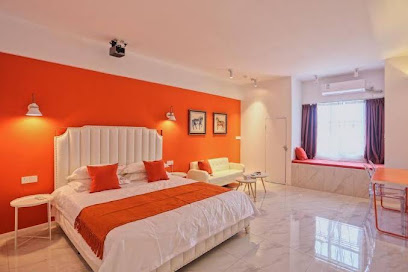 Qingyingju Lake View Apartment