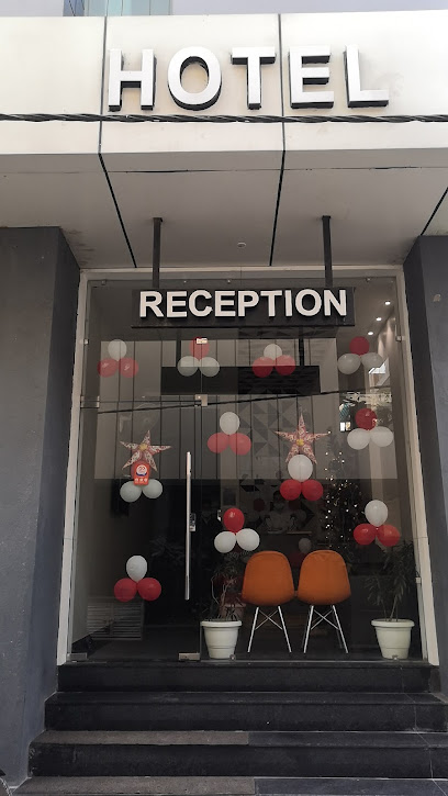 Hotel Happy Home more than home