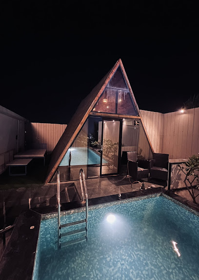 PrivyStays Rooftop Cabin