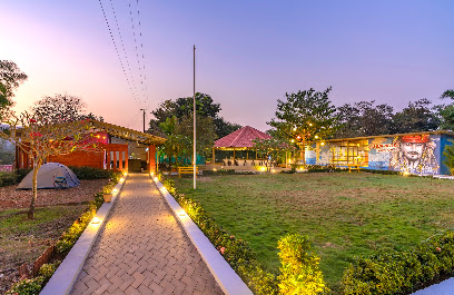 Zostel Kolad PARKING