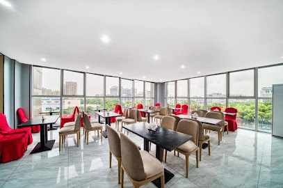 Four Seasons Green Teng Hotel