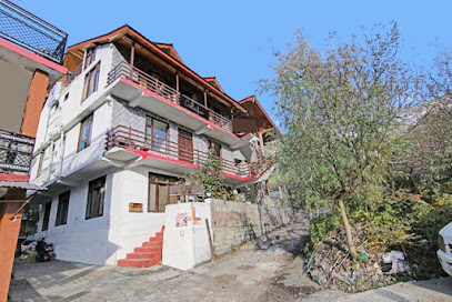 Super OYO Collection O 701464 Robin View Cottage