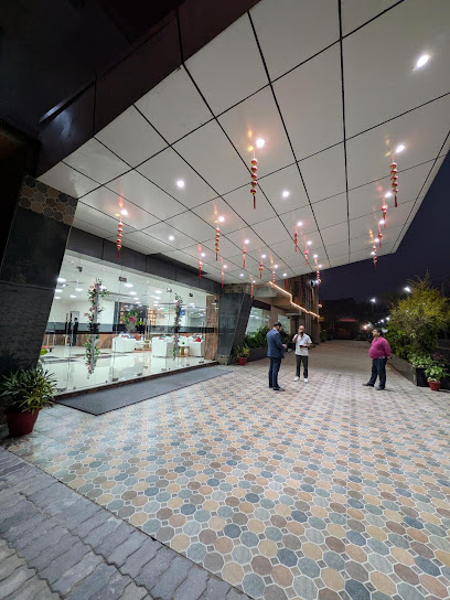 Hotel Ganges Courtyard