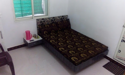Hotel Radha Madhav