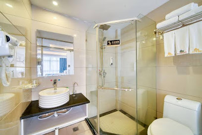 金色佰年假日酒店