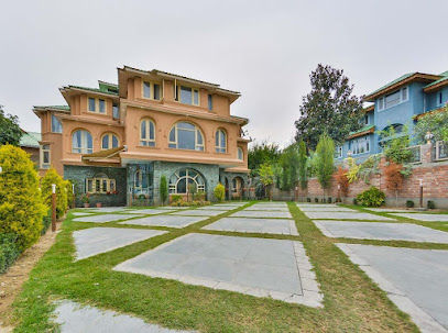 Shuhul Resorts | Best 3 Star Hotel In Srinagar