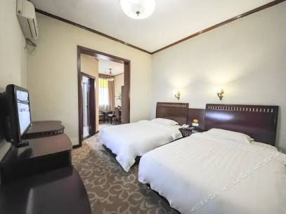 Atour Hotel Chengdu Yulin Huaxi