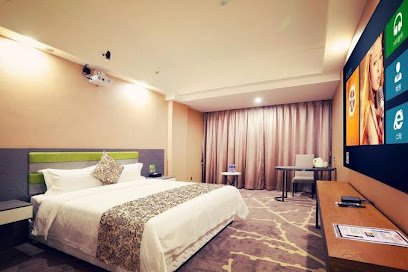 Minghui Holiday Movie Theme Apartment
