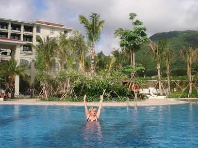 三亚龙湾大酒店