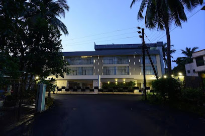 HOTEL MAPLE IVY